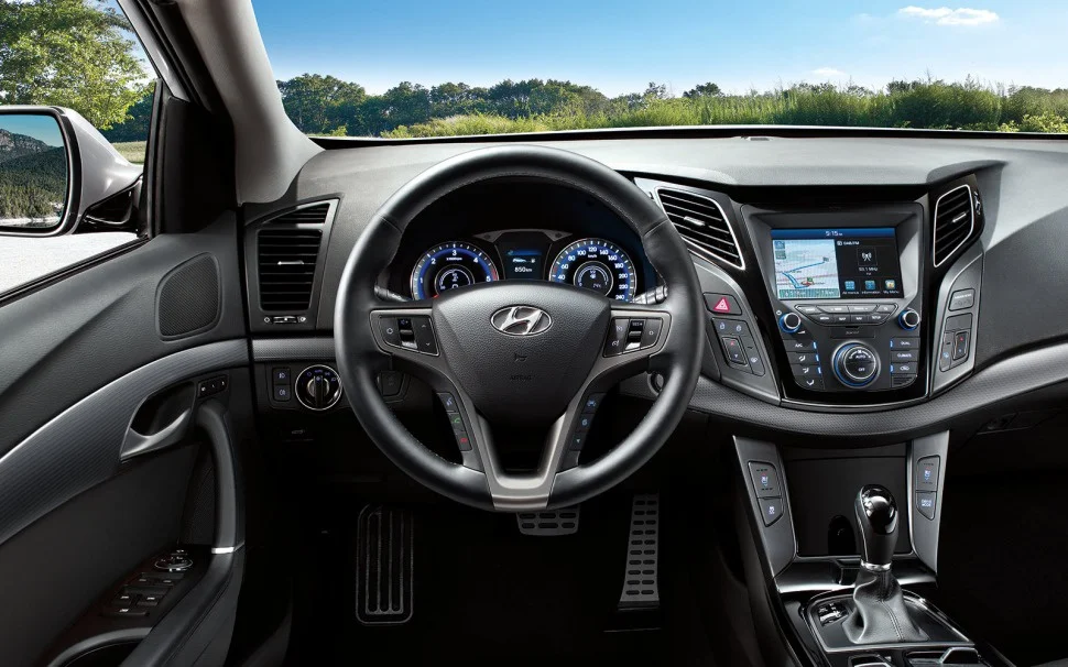 Hyundai i40 1.6 CRDi (116 Hp)2018 - thumbnail 3