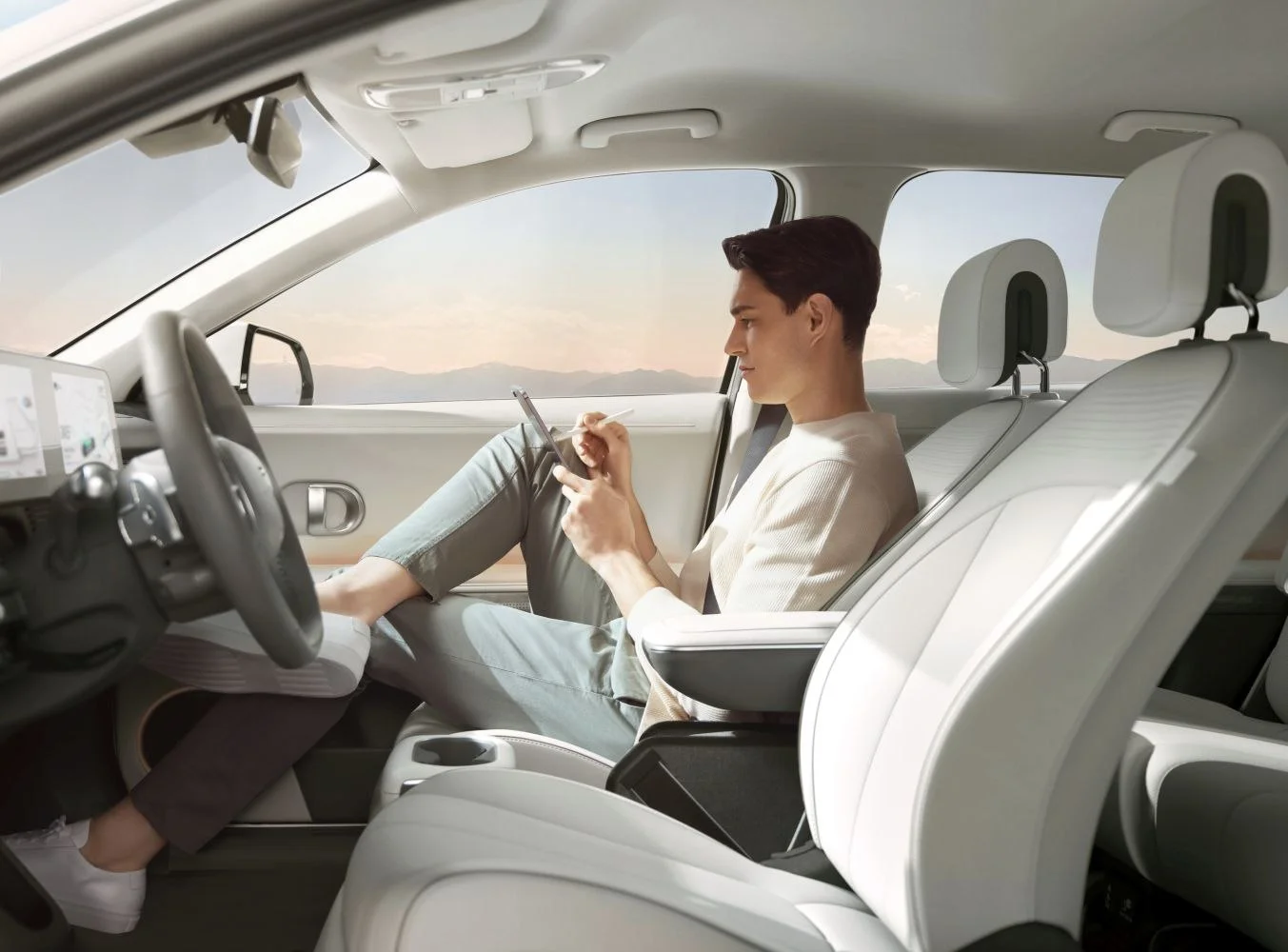Hyundai IONIQ 5 77.4 kWh (228 Hp) Electric2021 - 2024 thumbnail 14