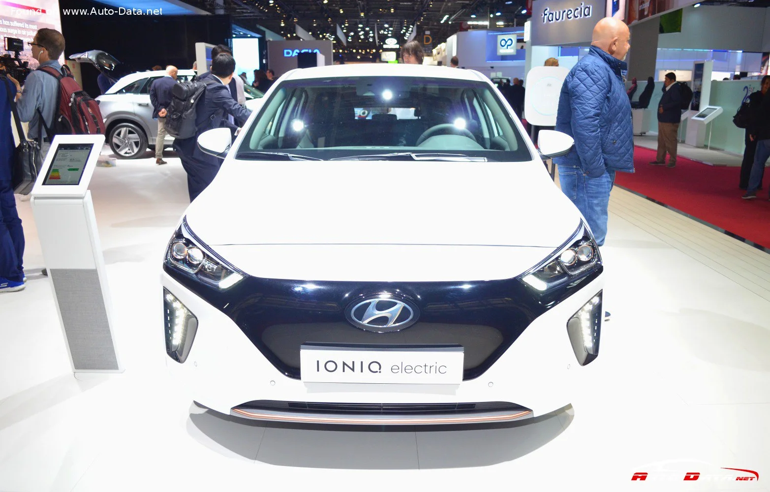Hyundai IONIQ 1.6 GDI (141 Hp) Hybrid DCT2016 - 2019 thumbnail 12
