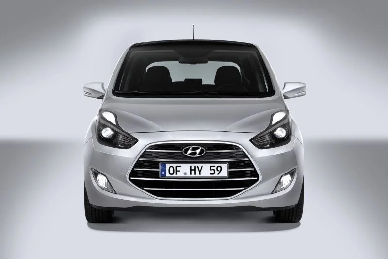 Hyundai ix20 1.4d (77 Hp)2015 - 2018 thumbnail 4