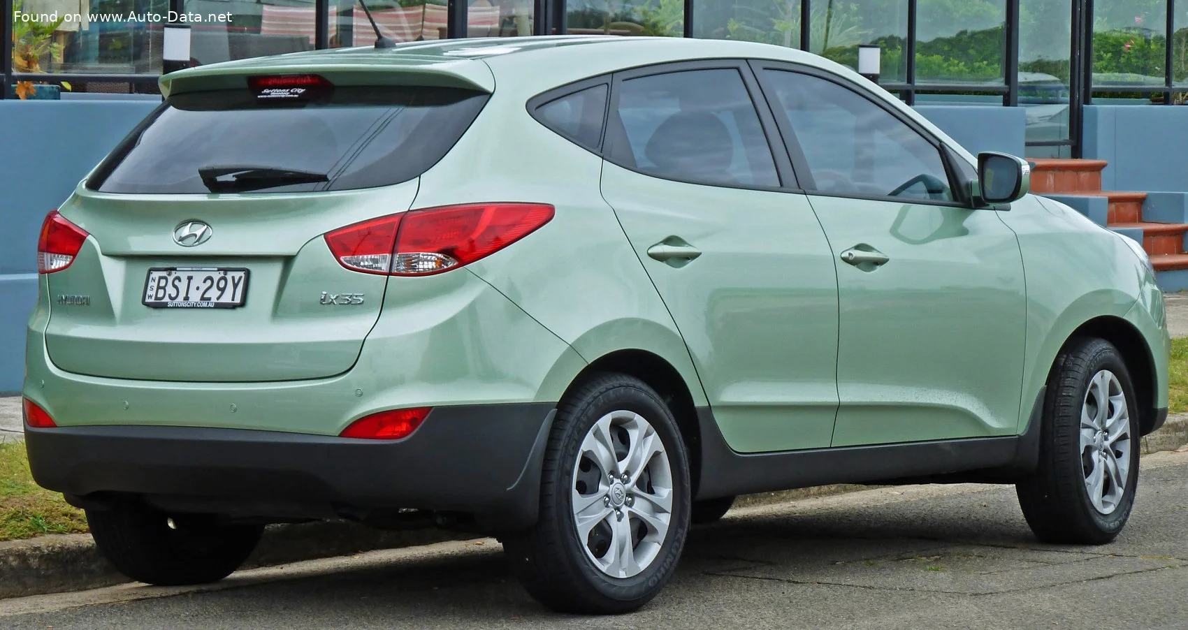 Hyundai ix35 1.6 GDI (135 Hp)2009 - 2013 thumbnail 3