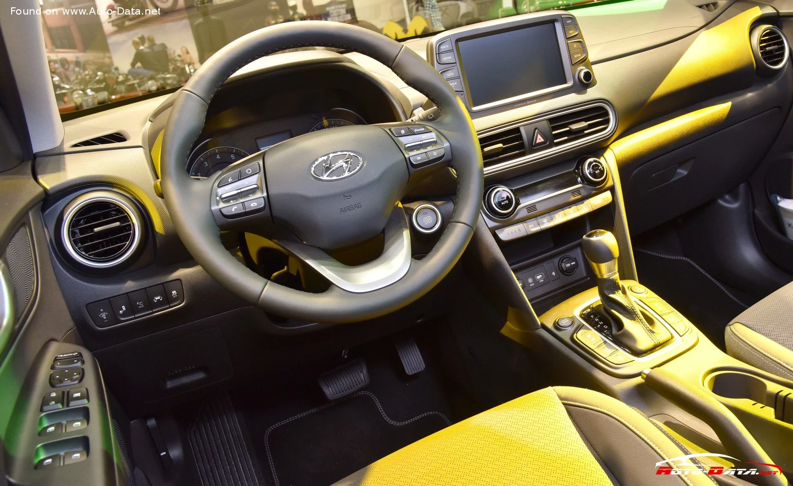 Hyundai Kona 1.0 T-GDI (120 Hp)2017 - 2020 thumbnail 12