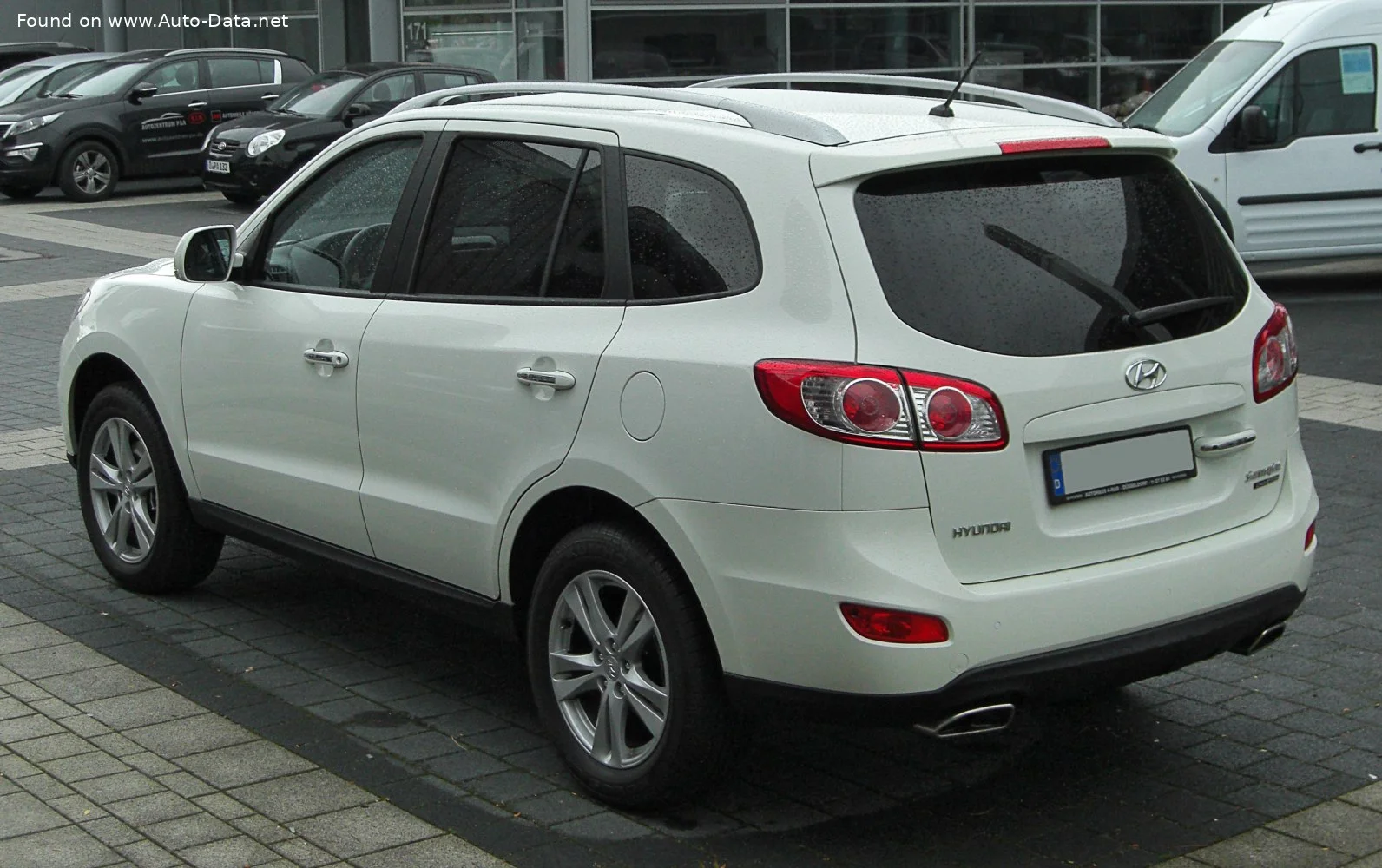 Hyundai Santa Fe 2.2 CRDi (197 Hp)2009 - 2012 thumbnail 2