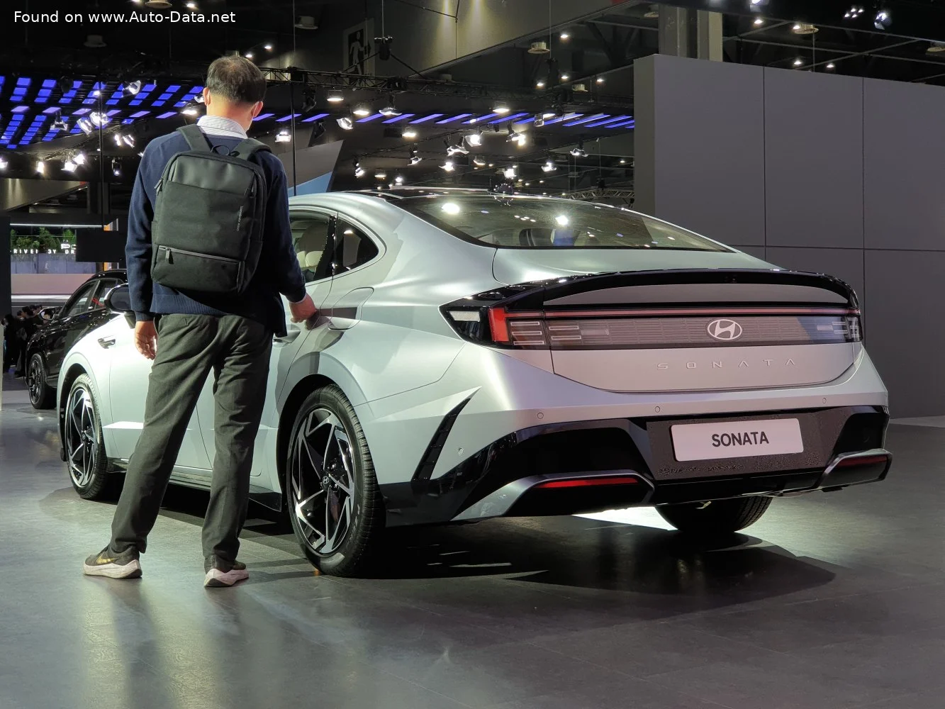 Hyundai Sonata G1.6 T-GDi (180 Hp) Automatic2023 - thumbnail 2