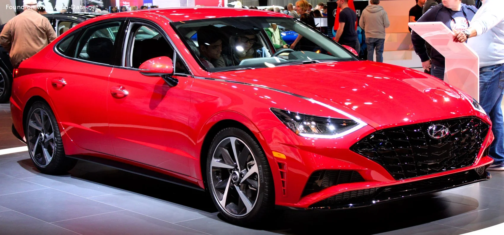 Hyundai Sonata 1.6 T-GDI (180 Hp) Automatic2019 - 2023 thumbnail 15