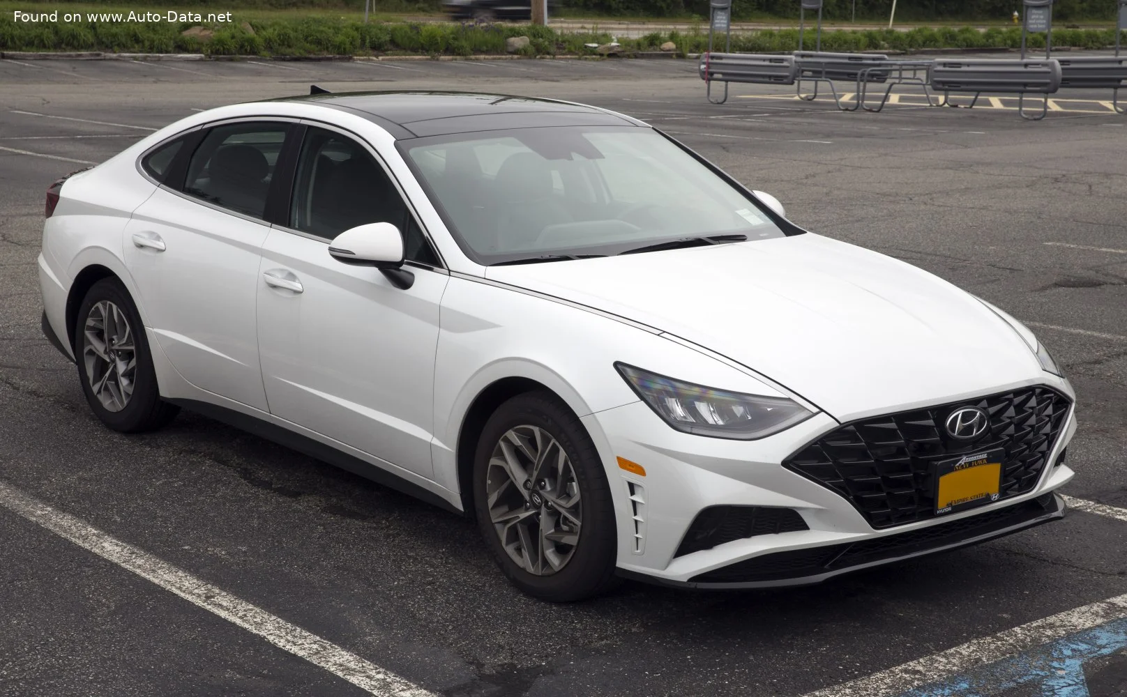 Hyundai Sonata 1.6 T-GDI (180 Hp) Automatic2019 - 2023 thumbnail 18