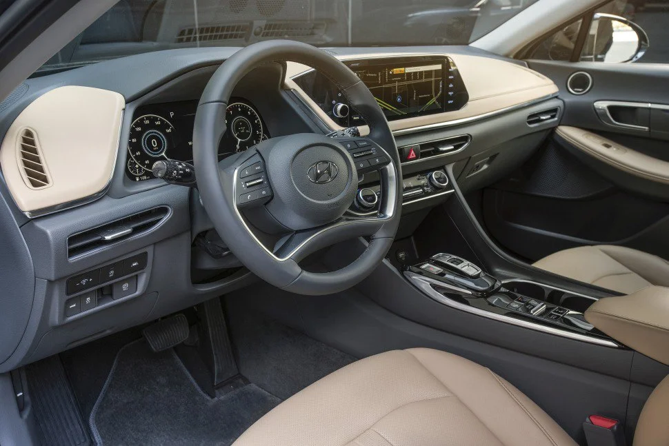 Hyundai Sonata 1.6 T-GDI (180 Hp) Automatic2019 - 2023 thumbnail 3