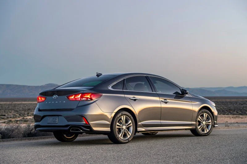 Hyundai Sonata 1.6 T-GDi (178 Hp) DCT2018 - 2019 thumbnail 2