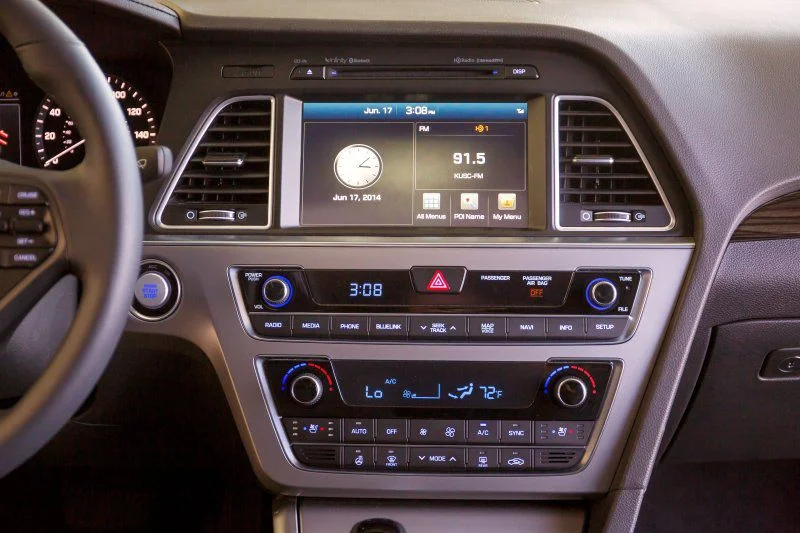Hyundai Sonata 1.6 T-GDi Eco (180 Hp)2014 - 2015 thumbnail 12