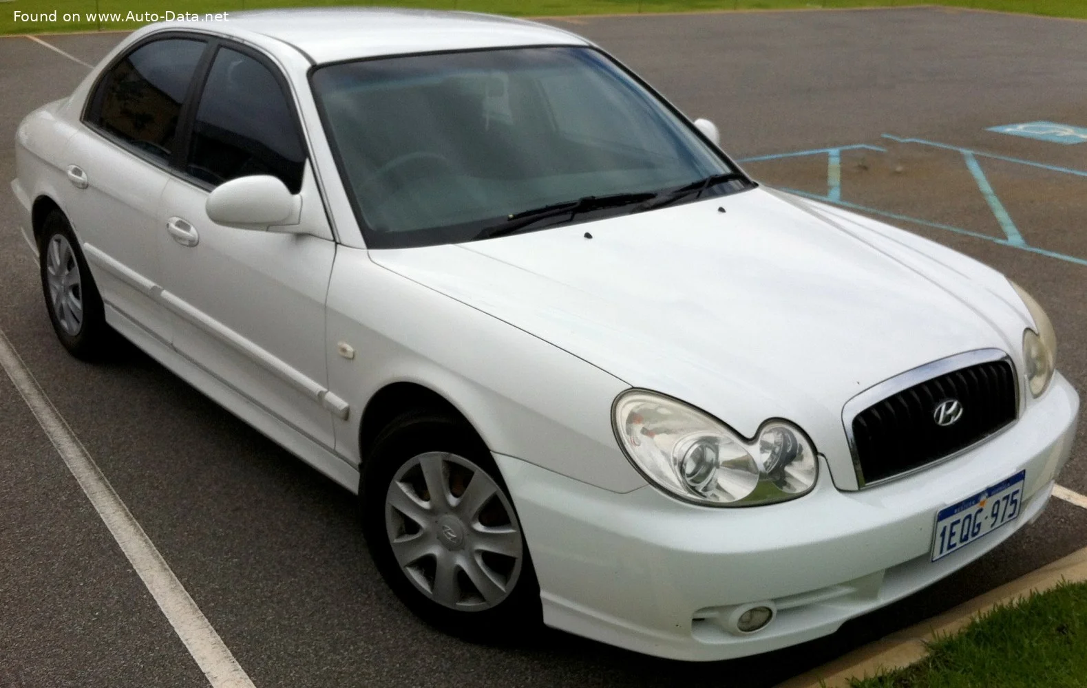 Hyundai Sonata 1.8 (131 Hp)2001 - 2004 thumbnail 2