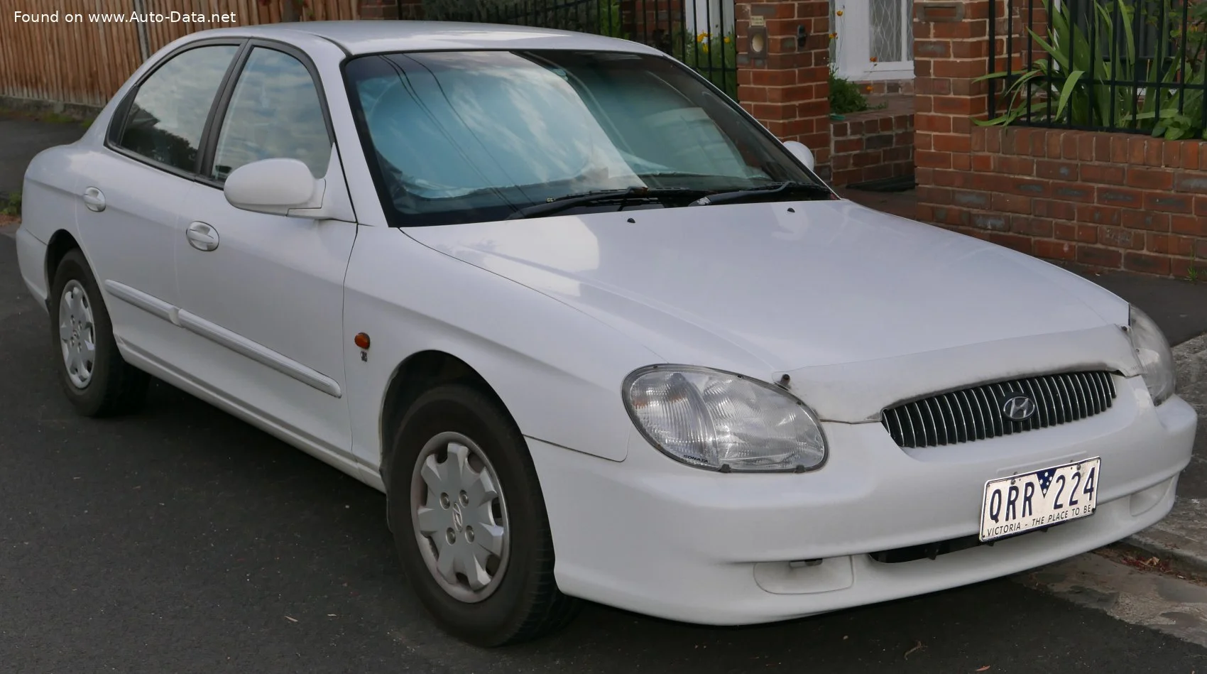 Hyundai Sonata 1.8 (133 Hp)1998 - 2001 - 1