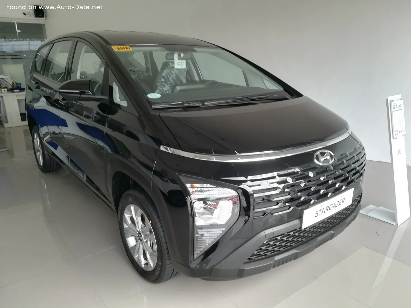 Hyundai Stargazer 1.5 (115 Hp)2022 - thumbnail 7