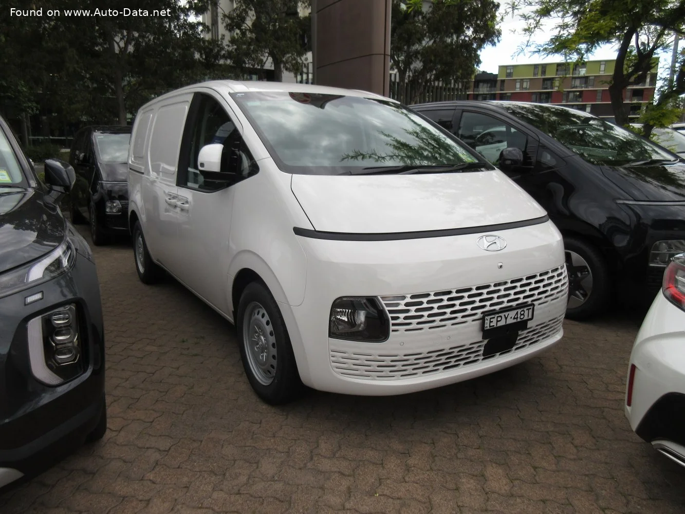 Hyundai Staria Crew Van 2.2 CRDi VGT (177 Hp) Automatic 5 Seat2021 - 2024 - 1