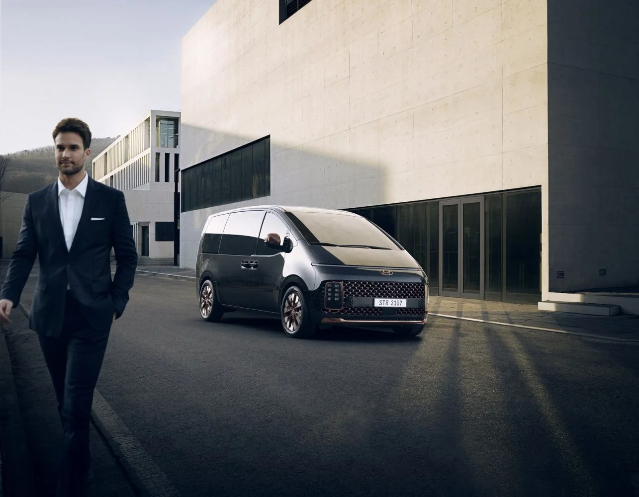 Hyundai Staria 1.6 T-GDI (225 Hp) Full Hybrid Automatic 7 Seat2024 - thumbnail 6