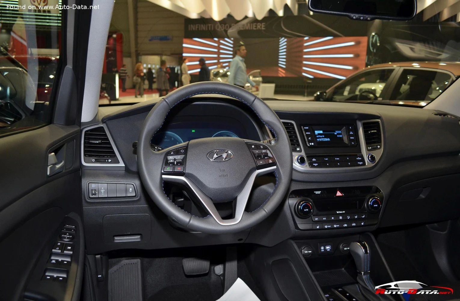 Hyundai Tucson 0.95 kWh (134 Hp) Fuel Cell2015 - 2018 thumbnail 14