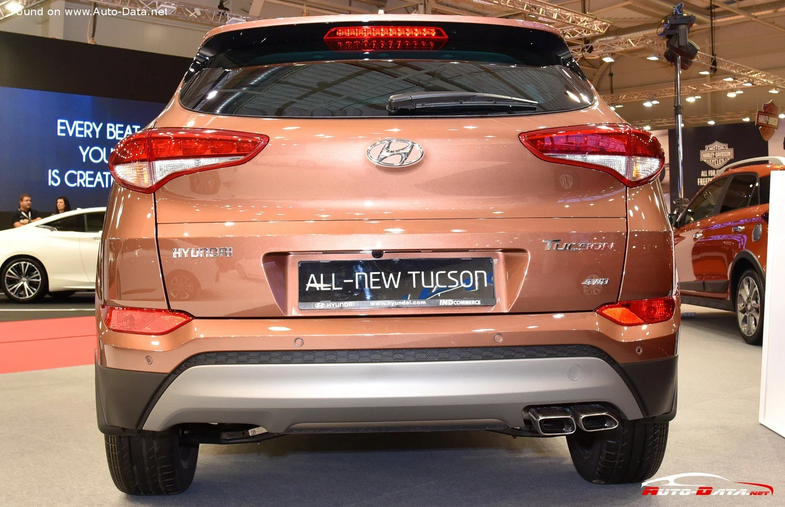 Hyundai Tucson 0.95 kWh (134 Hp) Fuel Cell2015 - 2018 thumbnail 3