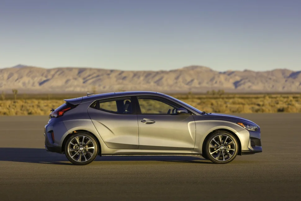 Hyundai Veloster 1.6 GDI (201 Hp)2018 - thumbnail 9