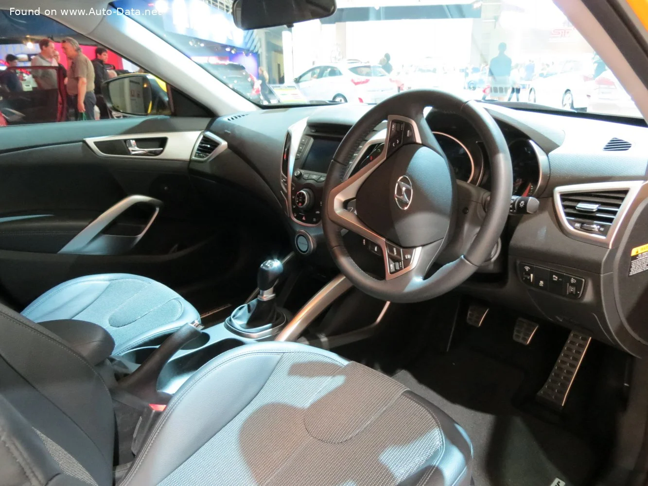 Hyundai Veloster 1.6 GDI (140 Hp)2011 - 2015 thumbnail 9