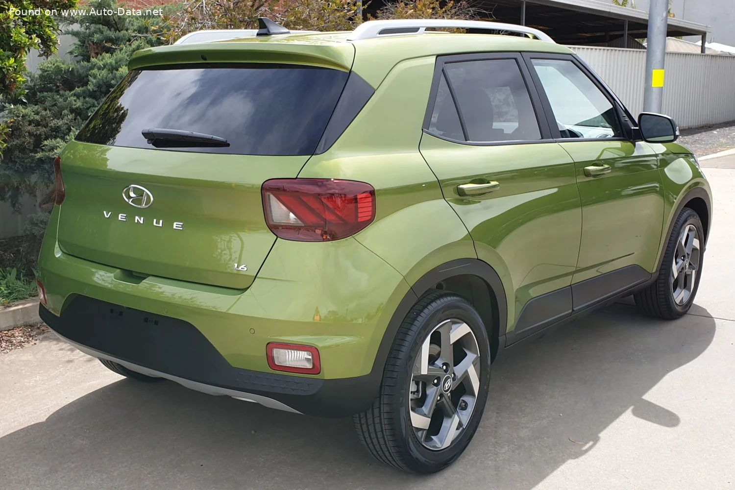 Hyundai Venue 1.0 Kappa Turbo GDI (120 Hp)2019 - 2022 thumbnail 17