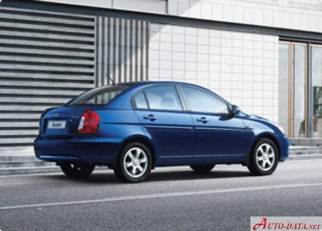 Hyundai Verna 1.4 i 16V (97 Hp)2006 - 2009 thumbnail 2