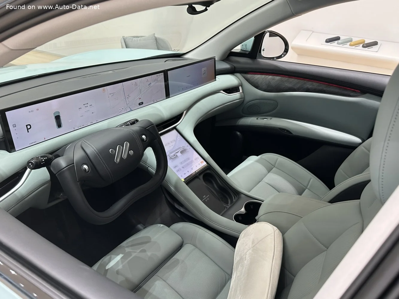 IM LS6 100 kWh (515 Hp)2023 - 2024 thumbnail 7