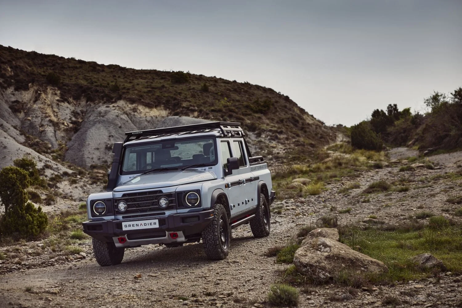 INEOS Grenadier 3.0d Twin-Turbo (249 Hp) 4WD Automatic2023 - thumbnail 2