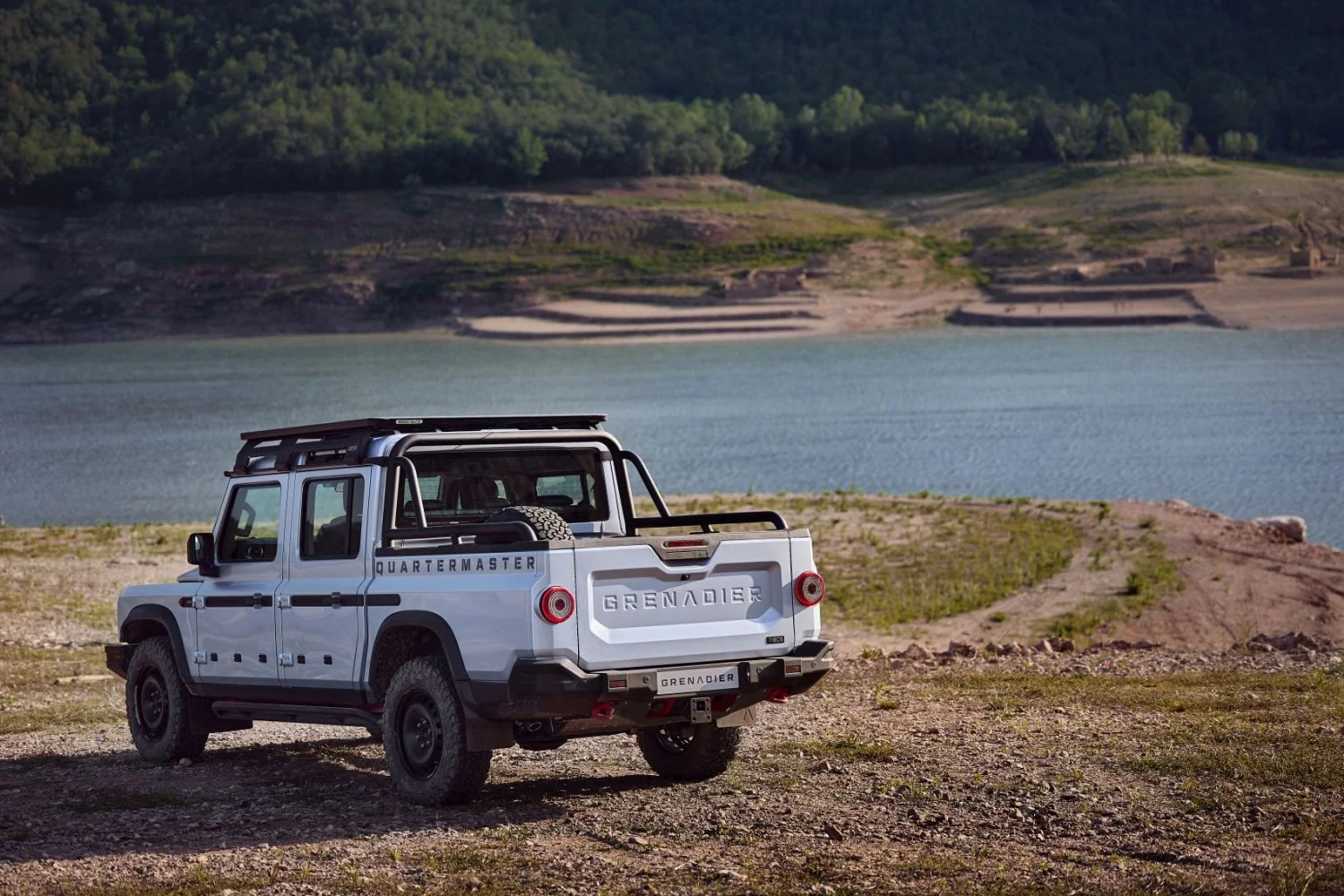 INEOS Grenadier 3.0d Twin-Turbo (249 Hp) 4WD Automatic2023 - thumbnail 10