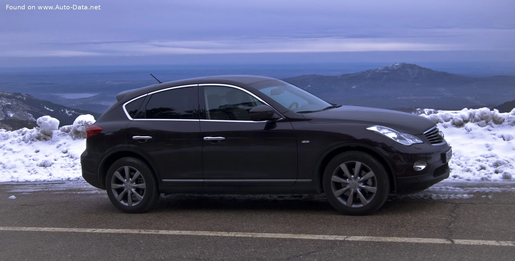 Infiniti EX 3.7i V6 (320 Hp) 4WD Automatic2007 - 2013 - 1