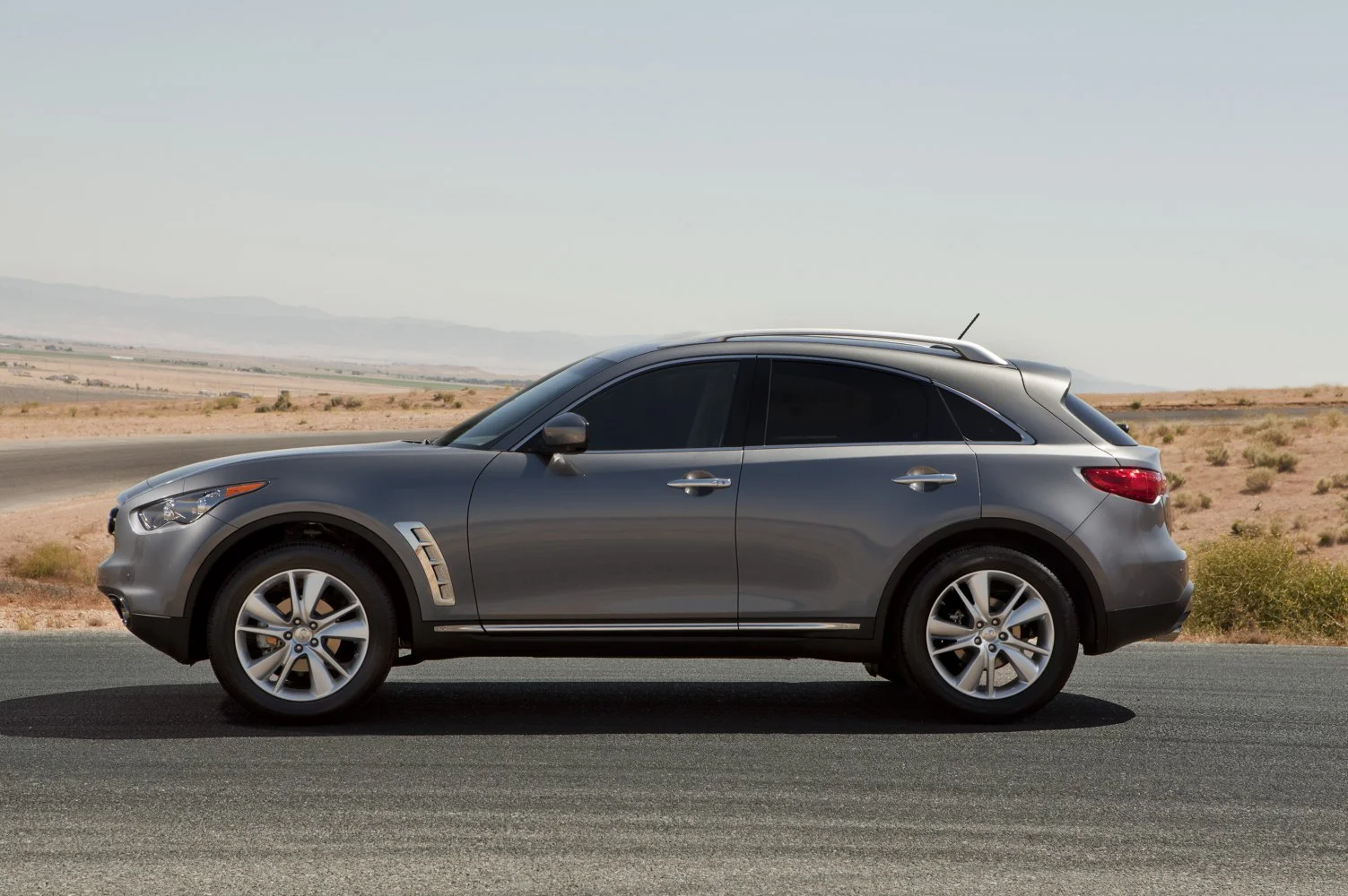 Infiniti FX 30d (238 Hp) ATTESA E-TS AWD Automatic2012 - 2013 thumbnail 5
