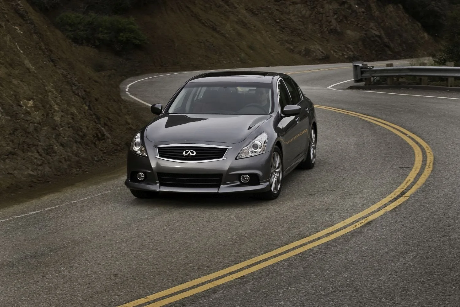 Infiniti G 3.7 V6 (328 Hp)2009 - 2013 thumbnail 7