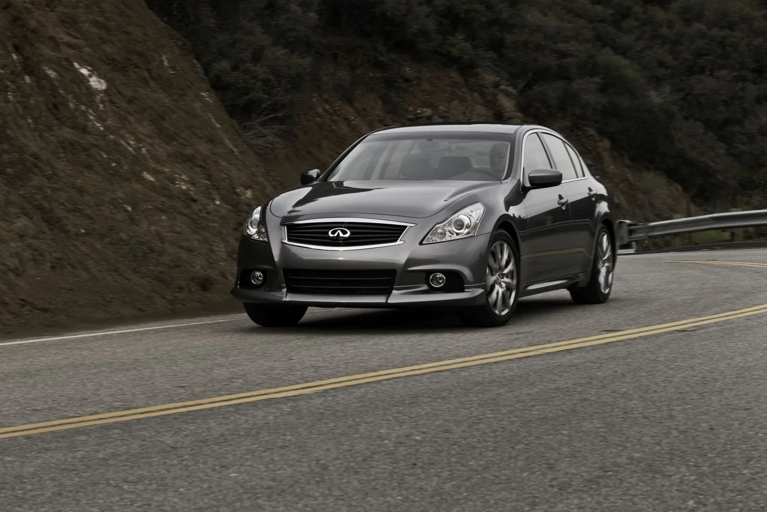 Infiniti G 3.7 V6 (328 Hp)2009 - 2013 thumbnail 9
