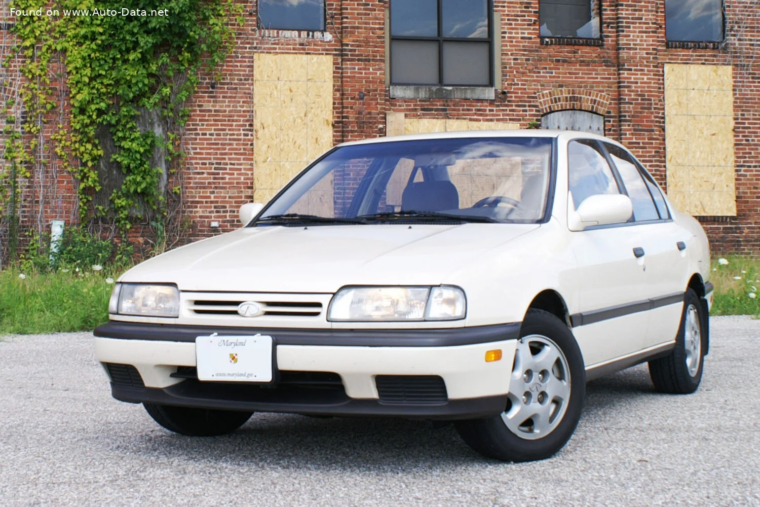 Infiniti G 2.0 16V (145 Hp)1992 - 2000 - 1