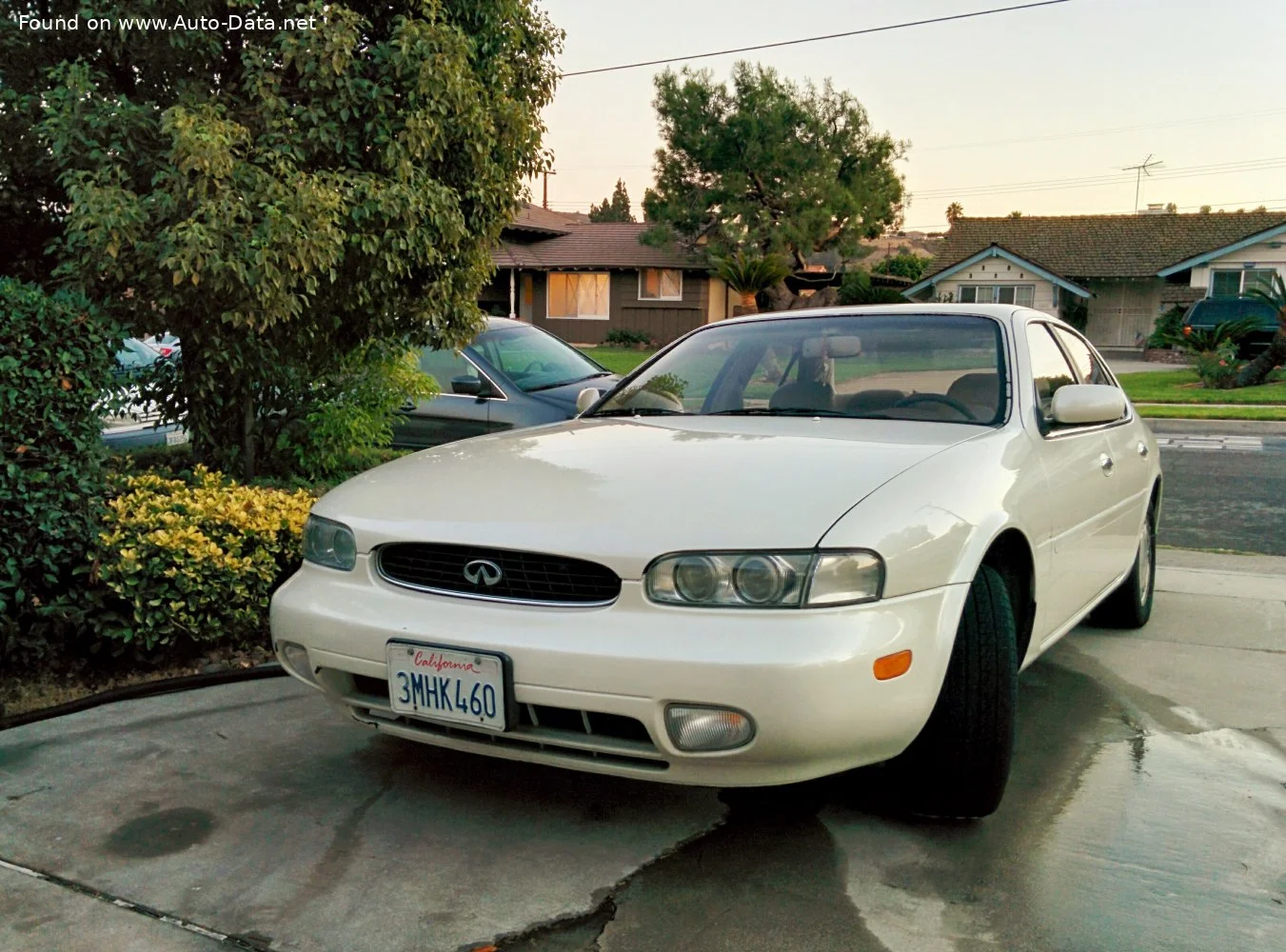 Infiniti J30 3.0 i V6 24V (200 Hp)1992 - 1997 thumbnail 2