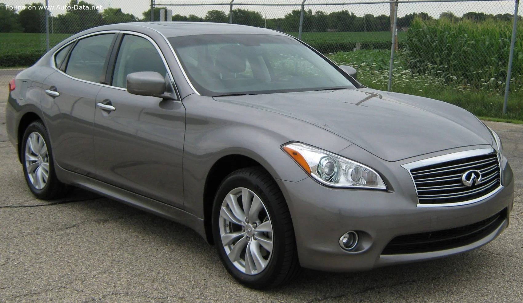 Infiniti M M30d V6 (238 Hp) Automatic2010 - 2014 - 1