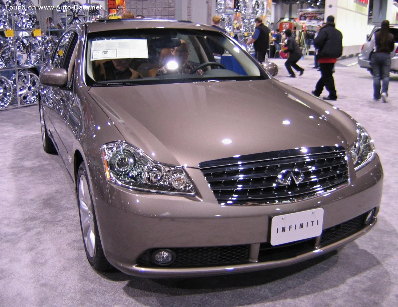 Infiniti M 35 i V6 24V (280 Hp)2005 - 2008 - 1