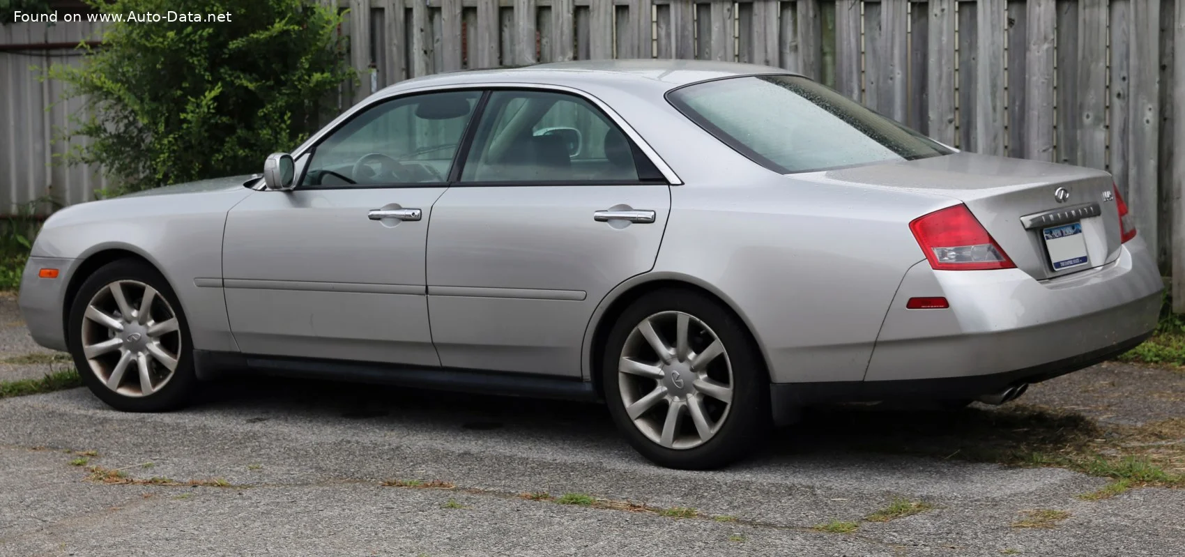 Infiniti M 45i V8 32V (344 Hp)2002 - 2004 thumbnail 3