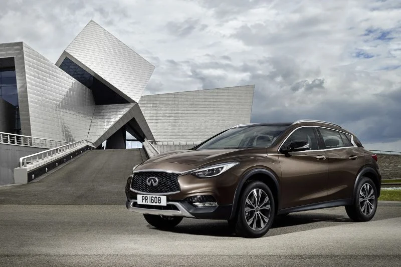 Infiniti QX30 2.0t (211 Hp) AWD DCT2017 - thumbnail 4