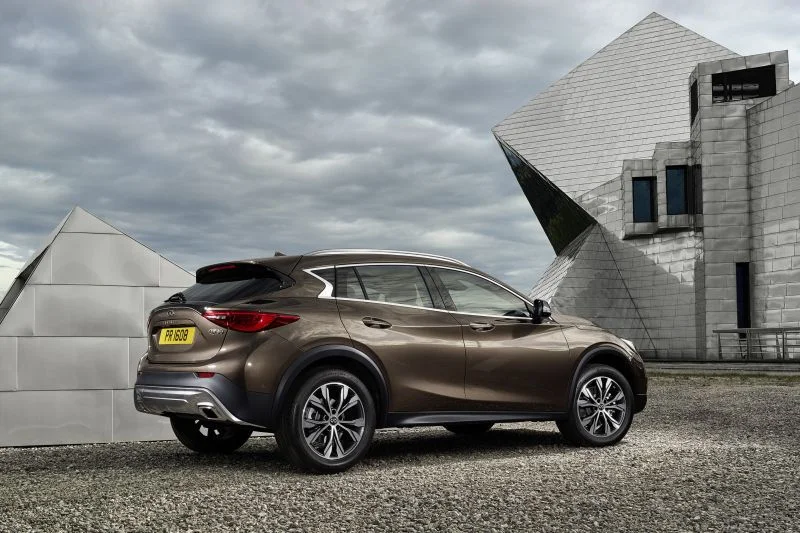 Infiniti QX30 2.0t (211 Hp) AWD DCT2017 - thumbnail 5