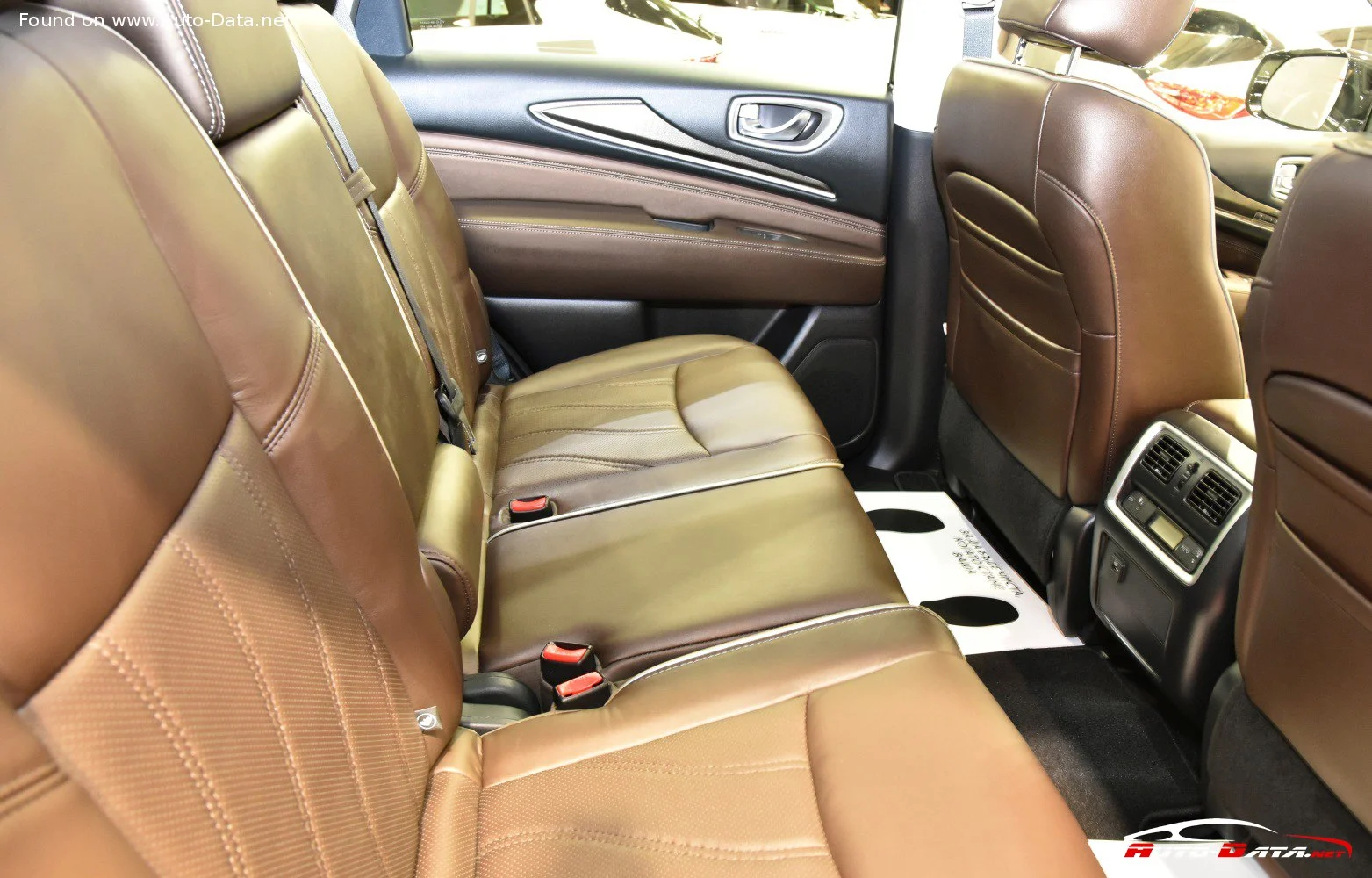 Infiniti QX60 2.5 (250 Hp) Hybrid AWD XTRONIC2016 - 2021 thumbnail 10