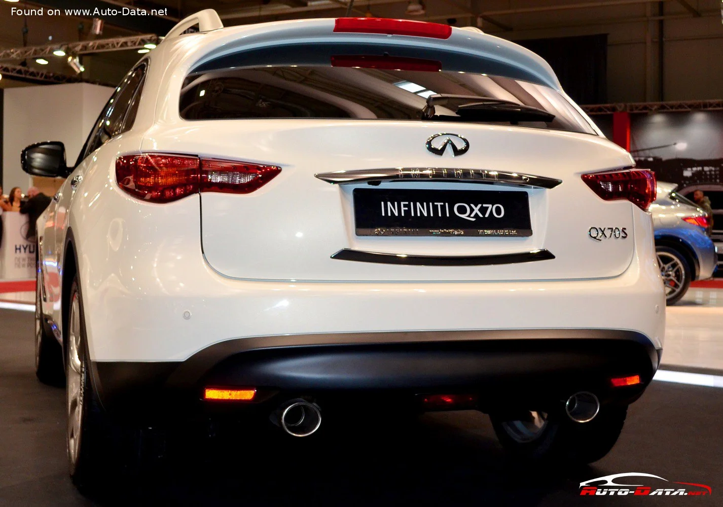 Infiniti QX70 3.0D V6 (238 Hp) Automatic AWD2013 - thumbnail 11