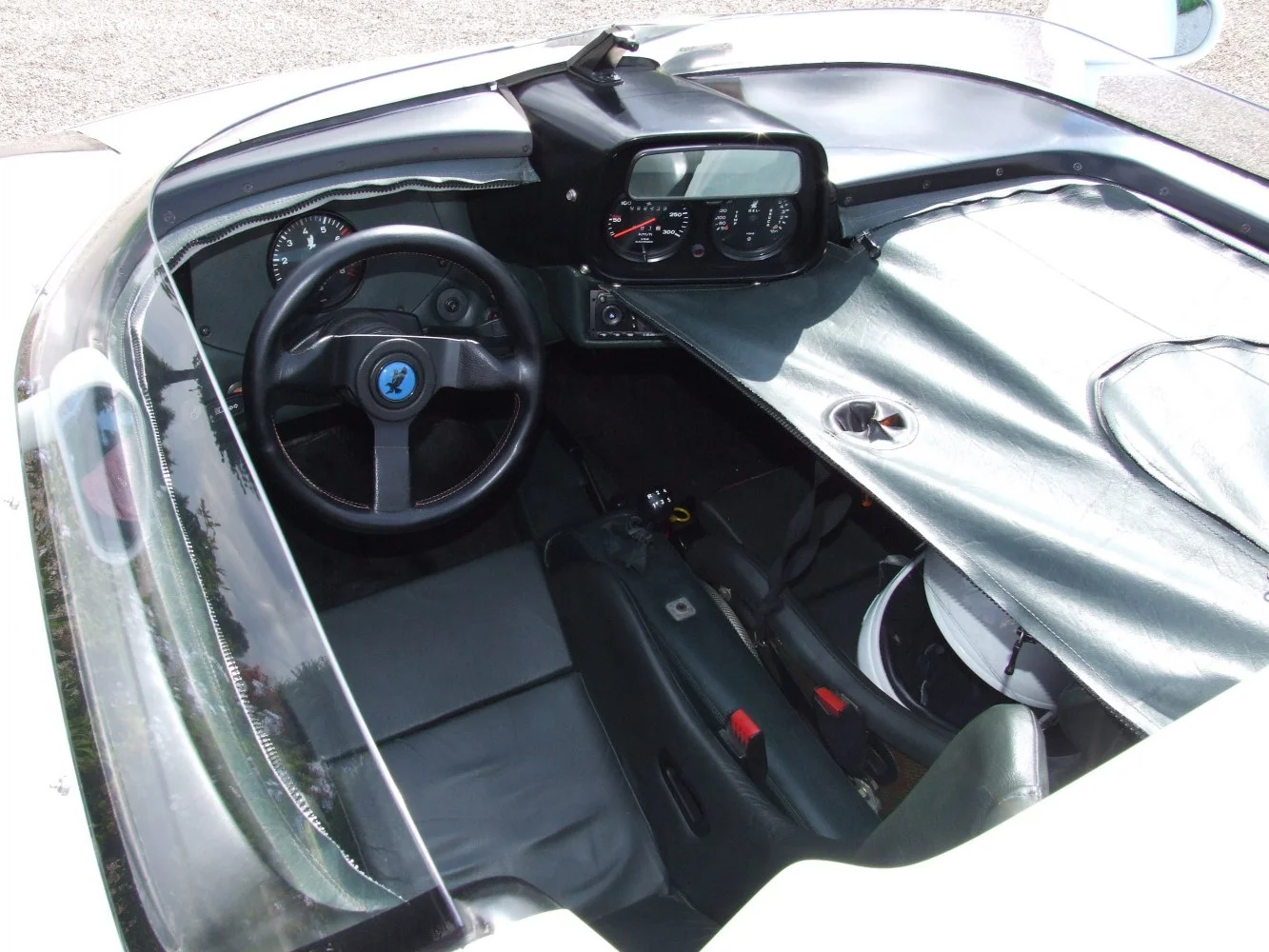 Isdera Spyder 036i 3.0 (220 Hp)1991 - 1991 thumbnail 5
