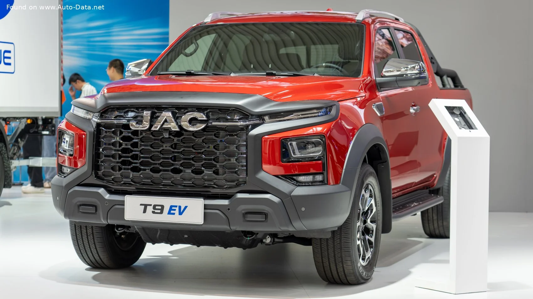 JAC T9 2.0 CTI (170 Hp) 4WD Automatic2023 - thumbnail 3
