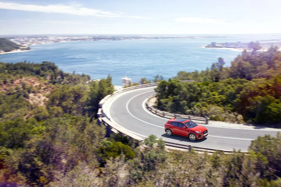 Jaguar E-Pace 2.0 D150 (150 Hp)2018 - 2020 thumbnail 4