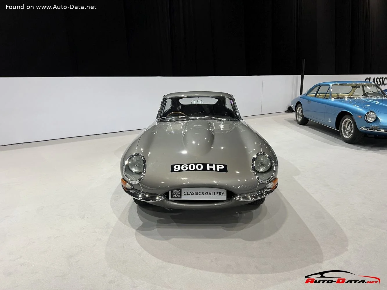 Jaguar E-type Jaguar E-type (Series 1) thumbnail 12