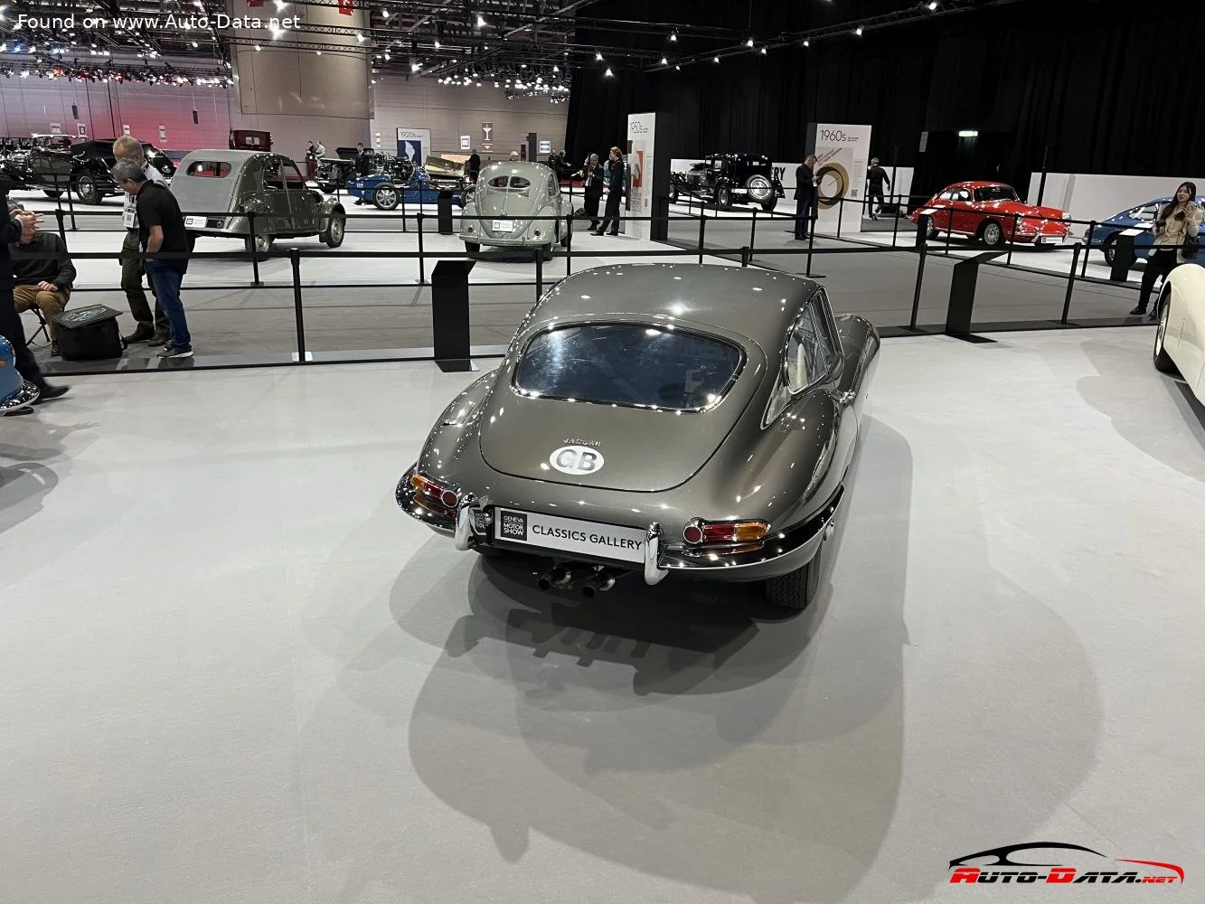 Jaguar E-type Jaguar E-type (Series 1) thumbnail 15