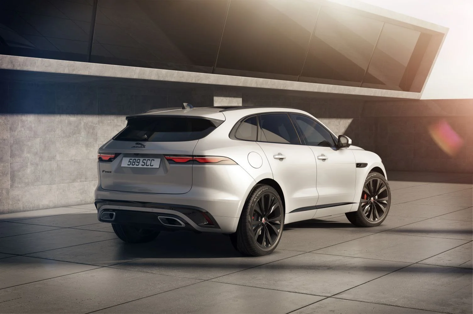 Jaguar F-Pace 2.0d (163 Hp) Mild Hybrid AWD Automatic2020 - thumbnail 10