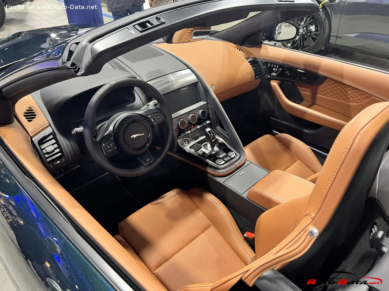 Jaguar F-type 2.0 (300 Hp) Quickshift2019 - thumbnail 5