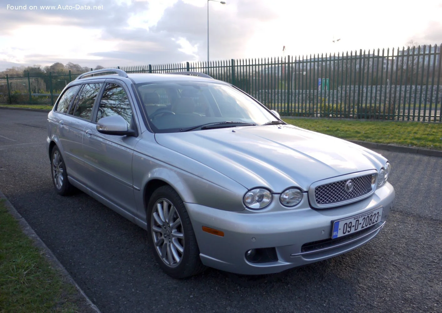 Jaguar X-type 2.0 TDi (130 Hp)2003 - 2009 - 1