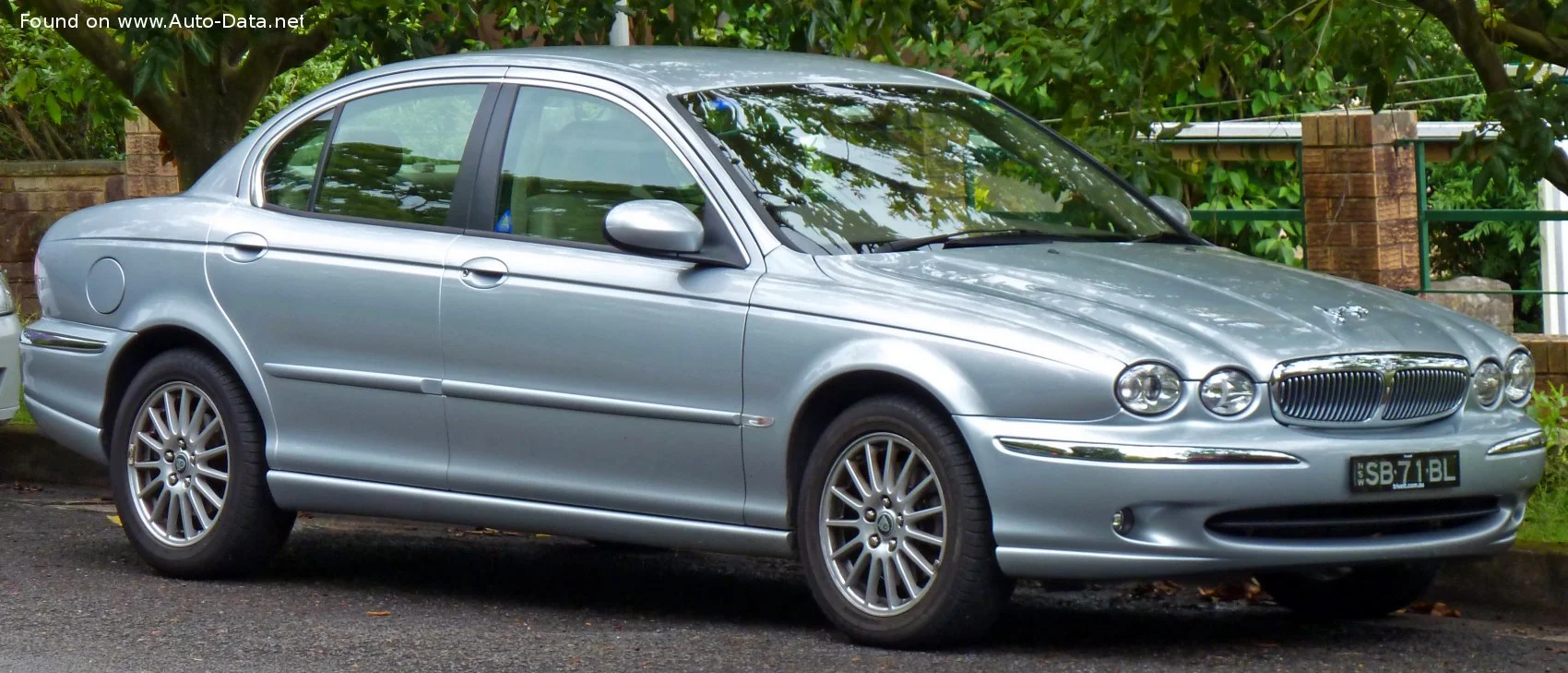 Jaguar X-type 2.0 TDi (130 Hp)2003 - 2009 thumbnail 3