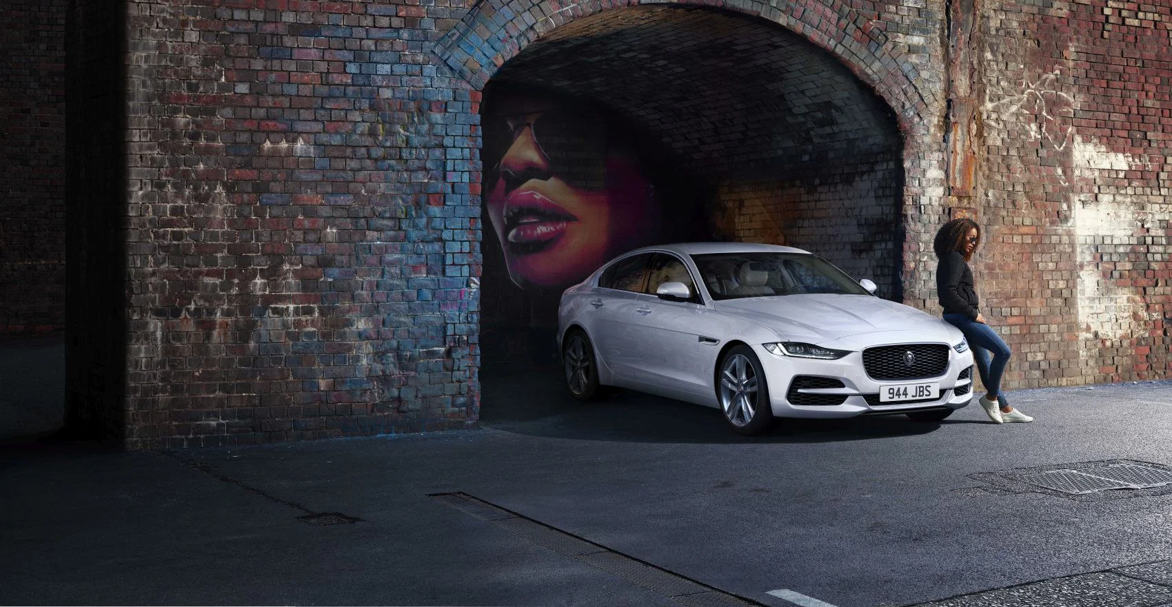 Jaguar XE 2.0d (204 Hp) Mild Hybrid Automatic2020 - 2024 thumbnail 4